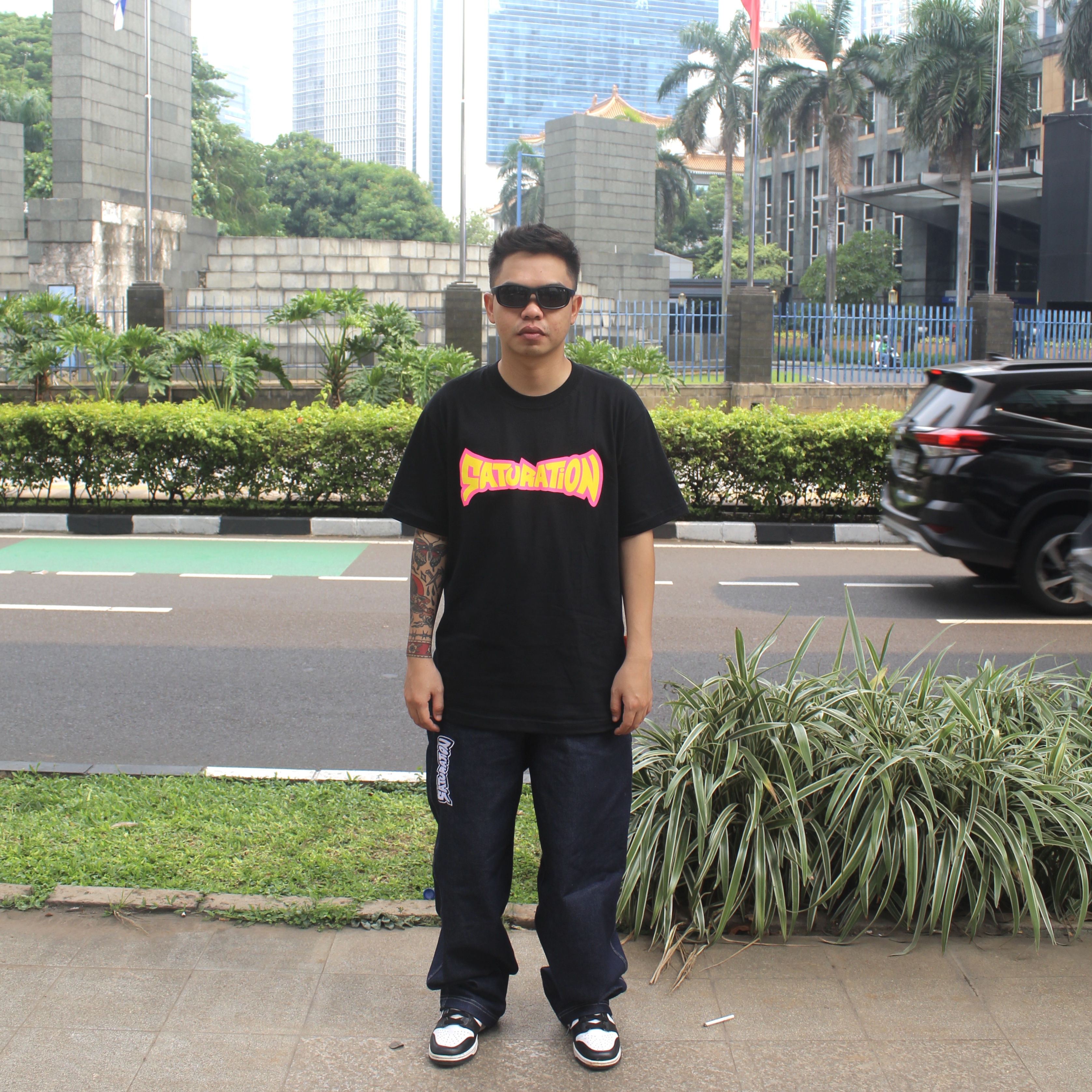 BRAVED YELLOW BASIC LOGO TEE